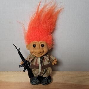 VINTAGE Russ Berrie & Co. 6" Army Soldier Orange Hair Troll Doll w/ Rifle